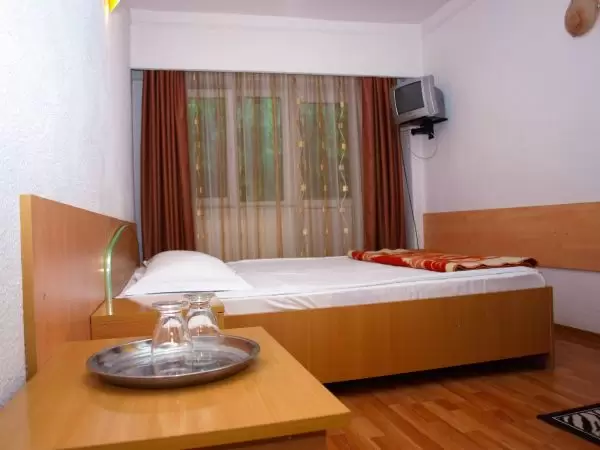 Cabana Codrii Pașcanilor, județ Iași - Moldova